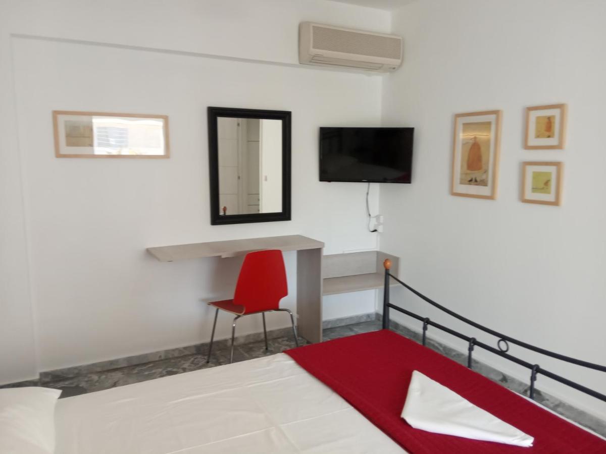 3 Bds-5Min. Walk To The Beach Tolón Exterior photo